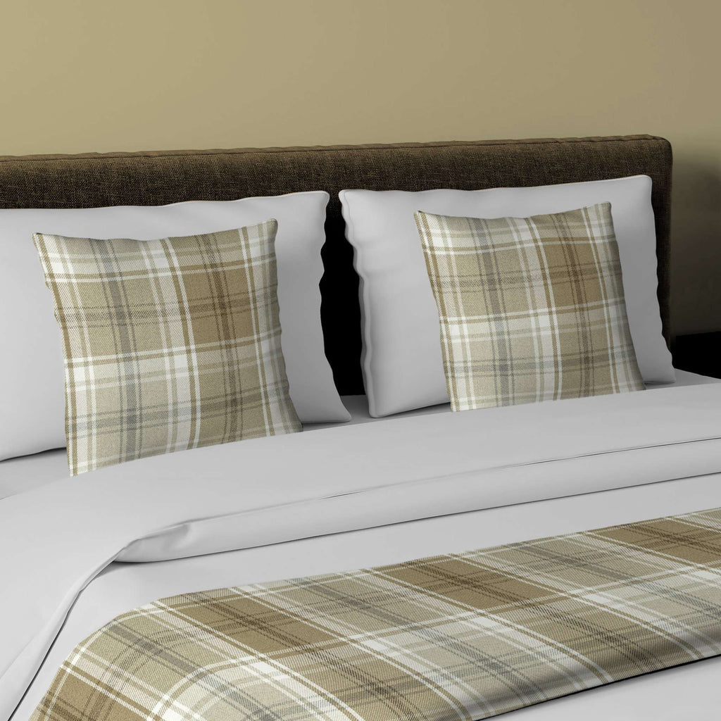 McAlister Textiles Angus Beige Cream Tartan Bedding Set Bedding Set Runner (50x165cm) + 1x Cushion Cover 