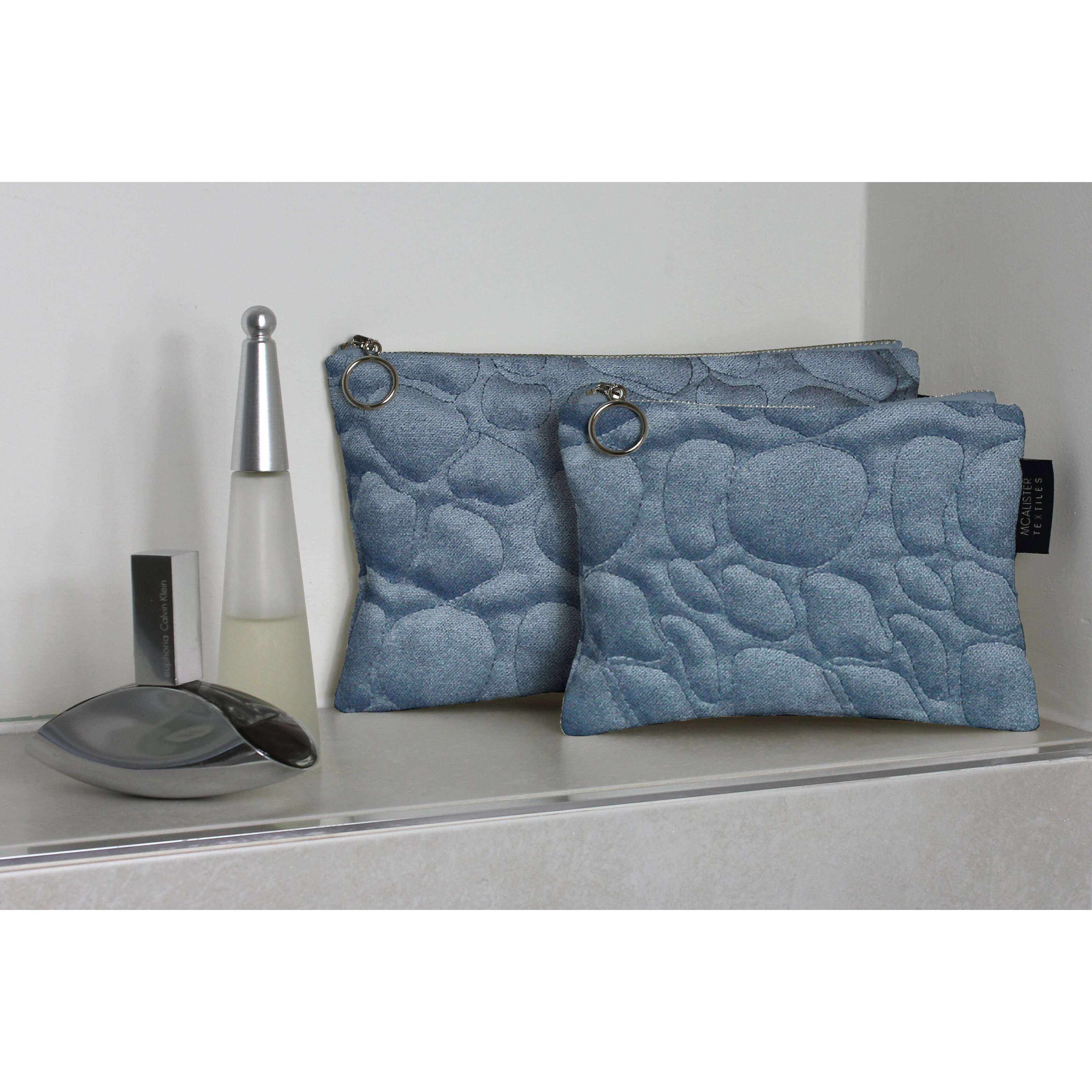 McAlister Textiles Pebble Pattern Blue Velvet Makeup Bag Set Clutch Bag 